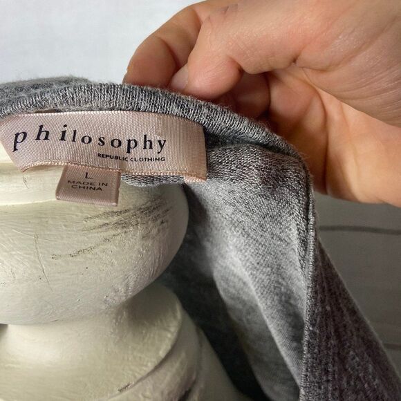 Philosophy long sleeve grey gray top size large - Picture 6 of 6